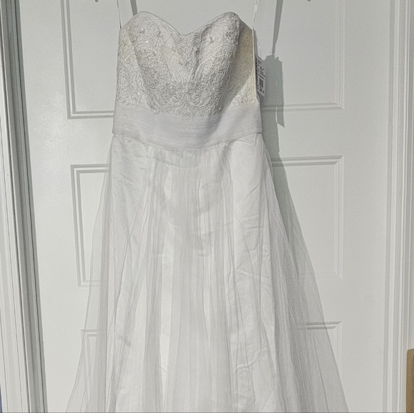 David's Bridal White Tulle Strapless Beaded Gown - Picture 2 of 7